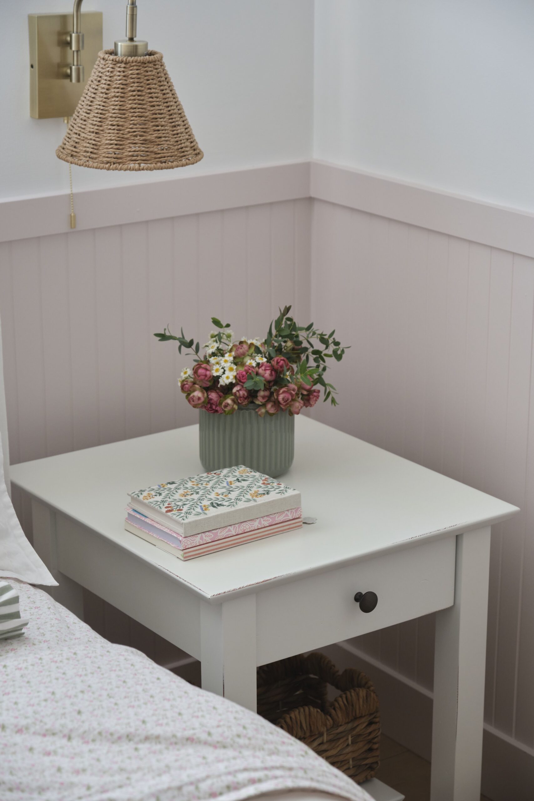 End Table 2422 EJ - Image 3